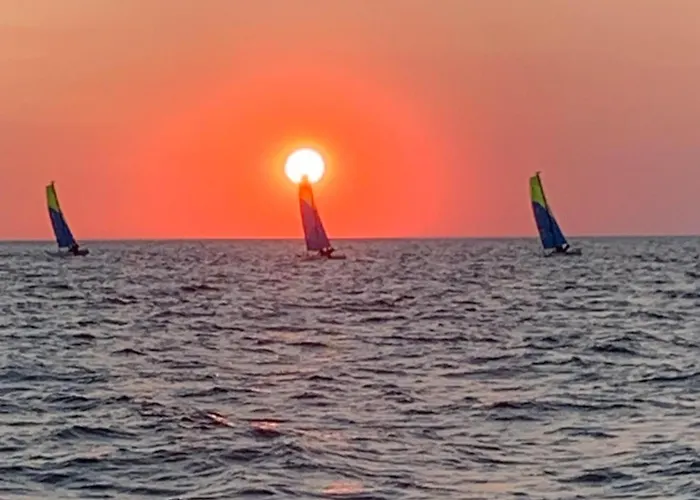 Maison, Piscine De La Résidence,plage Et Port De La Cotinière à 100 M